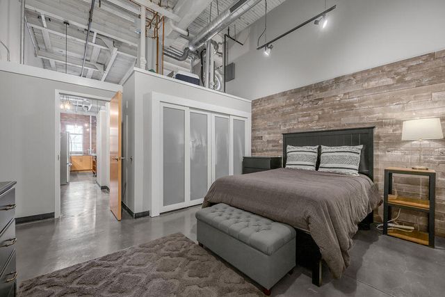 201 Price Road 111, Lexington, KY 40511