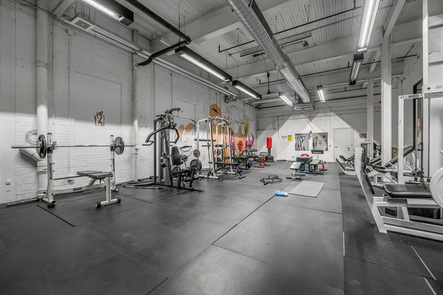 201 Price Road 111, Lexington, KY 40511