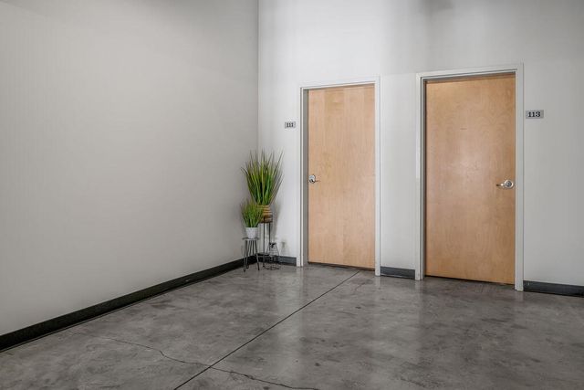 201 Price Road 111, Lexington, KY 40511