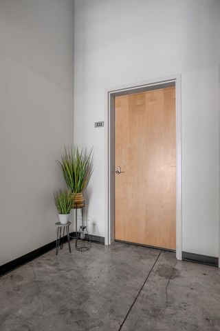 201 Price Road 111, Lexington, KY 40511