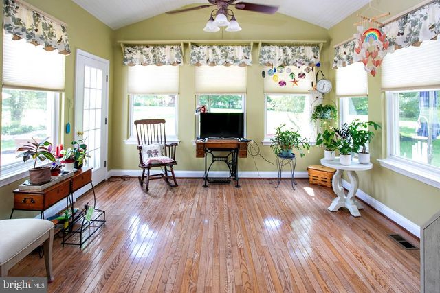 41 STEEPLECHASE LN, Royersford, PA 19468
