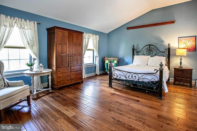 41 STEEPLECHASE LN, Royersford, PA 19468