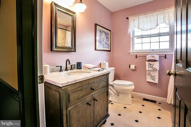 41 STEEPLECHASE LN, Royersford, PA 19468