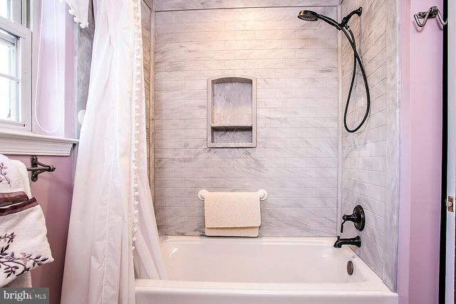 41 STEEPLECHASE LN, Royersford, PA 19468