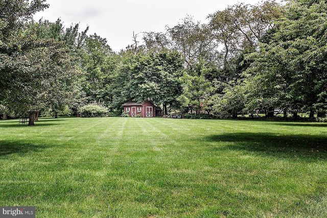 41 STEEPLECHASE LN, Royersford, PA 19468