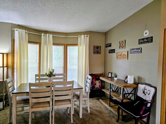 30 Bluebird Lane, Beecher, IL 60401