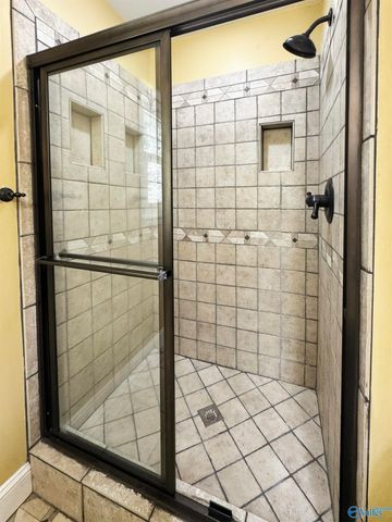 7809 Double Tree Drive SE, Huntsville, AL 35802