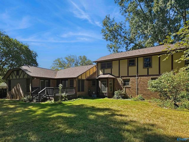 7809 Double Tree Drive SE, Huntsville, AL 35802