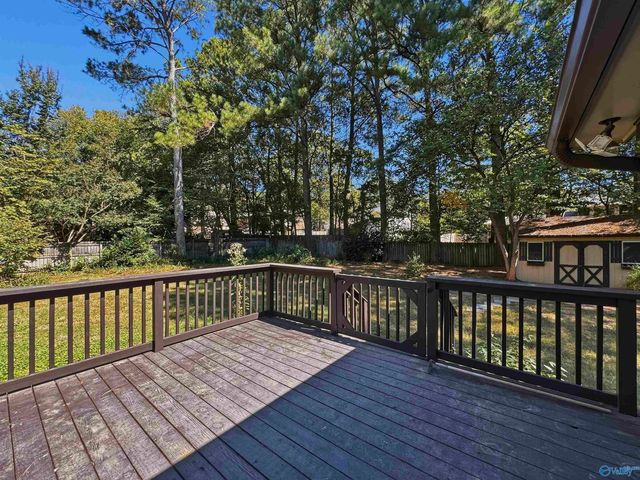 7809 Double Tree Drive SE, Huntsville, AL 35802