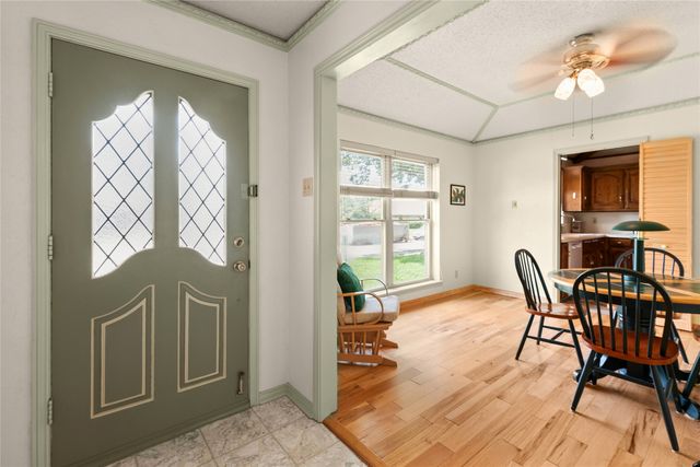 1915 Camden Way, Carrollton, TX 75007