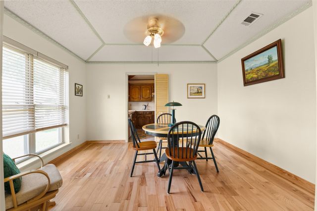 1915 Camden Way, Carrollton, TX 75007