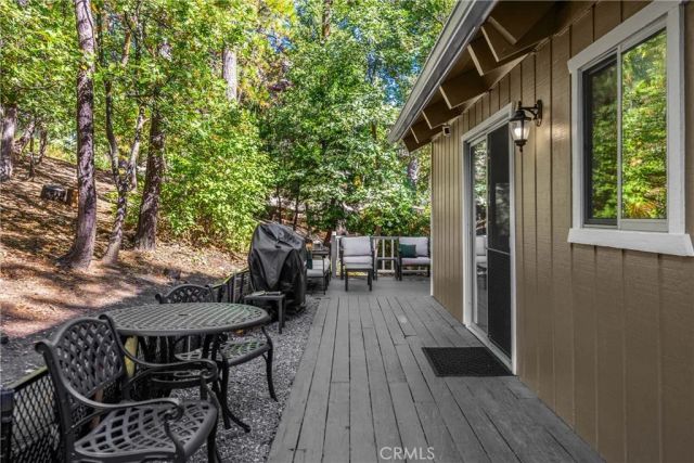 27963 St. Bernard Ln, Lake Arrowhead, CA 92352
