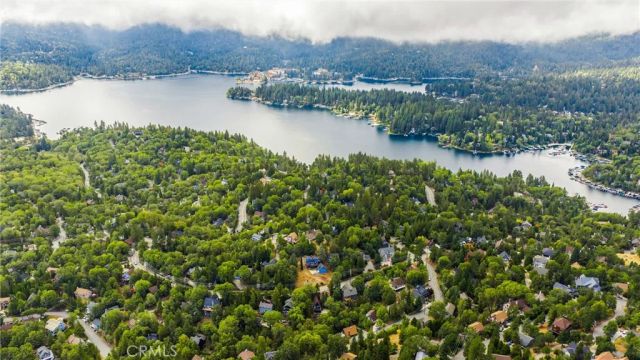 27963 St. Bernard Ln, Lake Arrowhead, CA 92352