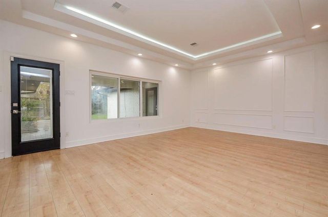 10603 Riverview Drive, Houston, TX 77042
