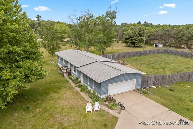 3854 Ryerson Road, Twin Lake, MI 49457