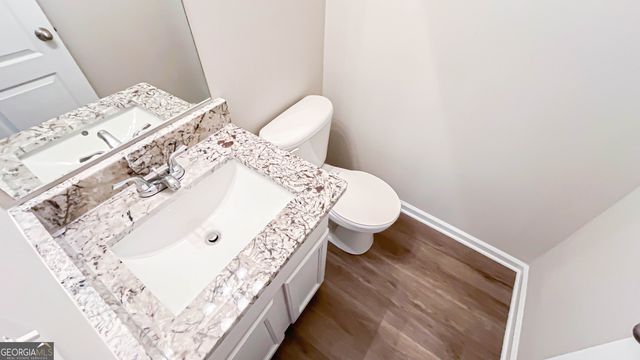 1106 Oak Hollow Lane, Hampton, GA 30228