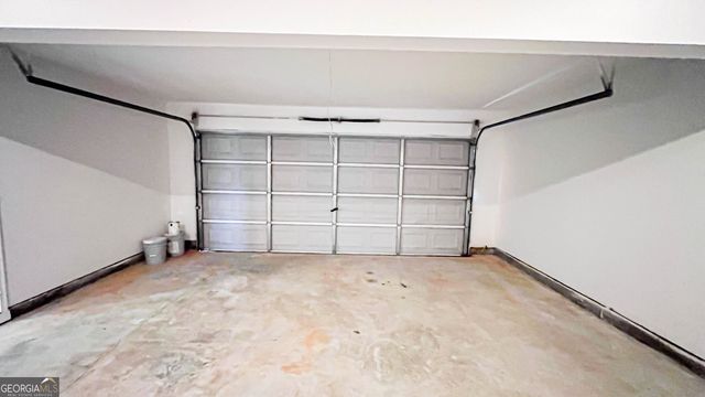 1106 Oak Hollow Lane, Hampton, GA 30228