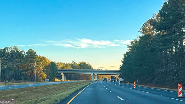 1106 Oak Hollow Lane, Hampton, GA 30228