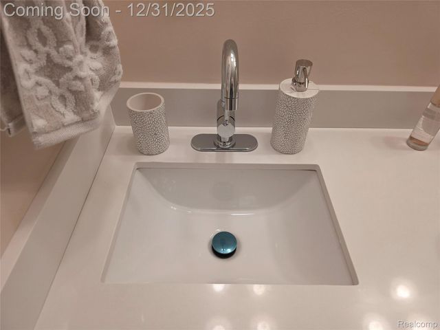 15260 Drysdale Street, Southgate, MI 48195