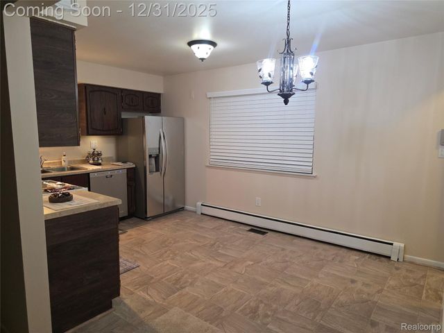 15260 Drysdale Street, Southgate, MI 48195