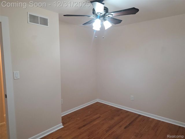 15260 Drysdale Street, Southgate, MI 48195