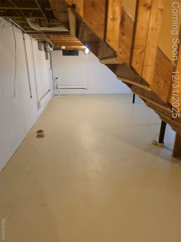 15260 Drysdale Street, Southgate, MI 48195