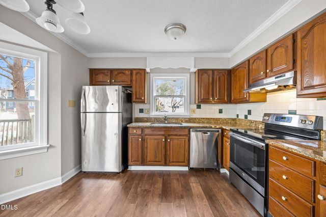 2900 Broadlands Drive, Raleigh, NC 27604