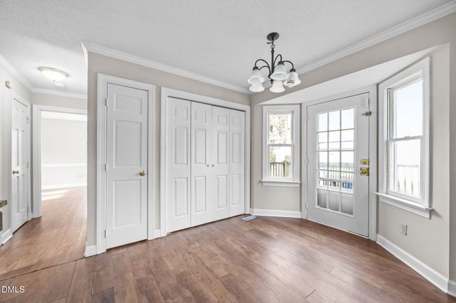 2900 Broadlands Drive, Raleigh, NC 27604