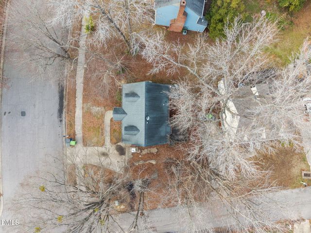 2900 Broadlands Drive, Raleigh, NC 27604