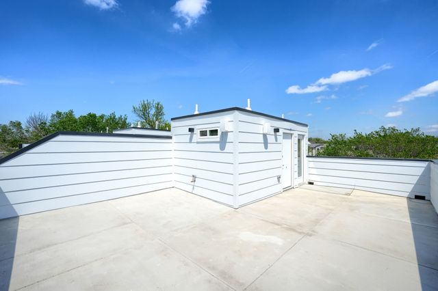 5705 Live Oak Street C, Dallas, TX 75206