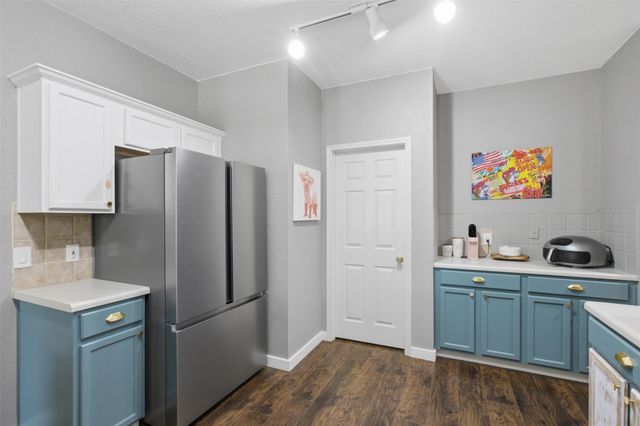 3933 Rolling Canyon TRL, Round Rock, TX 78681