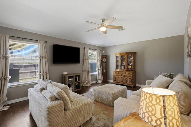 3933 Rolling Canyon TRL, Round Rock, TX 78681