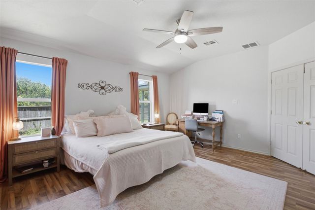 3933 Rolling Canyon TRL, Round Rock, TX 78681