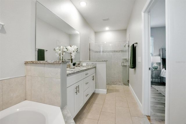 2767 KINGSDALE DRIVE, Deltona, FL 32738