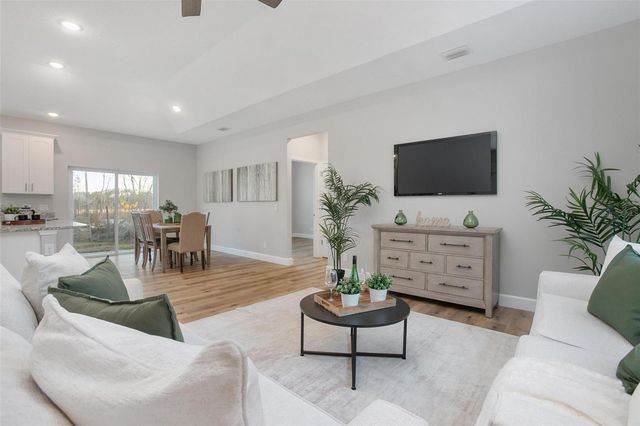 2767 KINGSDALE DRIVE, Deltona, FL 32738