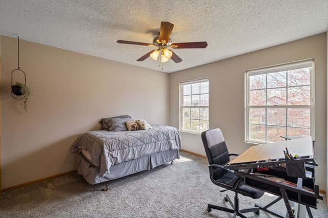 5180 Sycamore Drive, Pleasant Hill, IA 50327