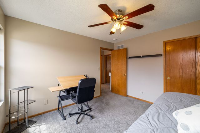 5180 Sycamore Drive, Pleasant Hill, IA 50327