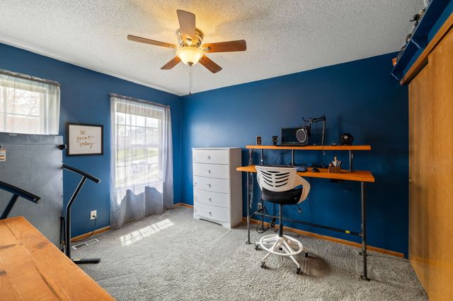 5180 Sycamore Drive, Pleasant Hill, IA 50327