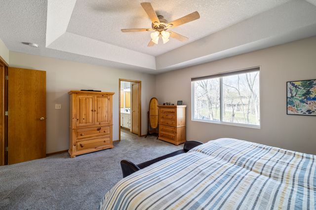 5180 Sycamore Drive, Pleasant Hill, IA 50327