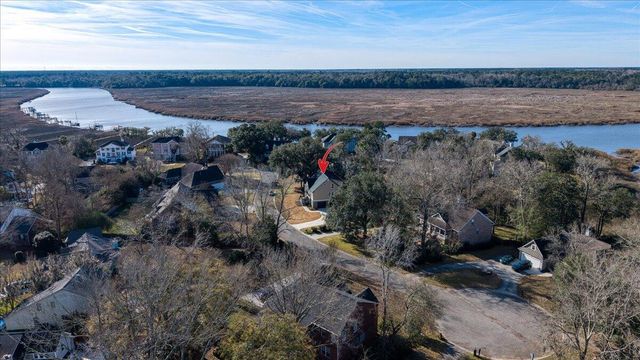 2003 Wharf Landing Court, North Charleston, SC 29418