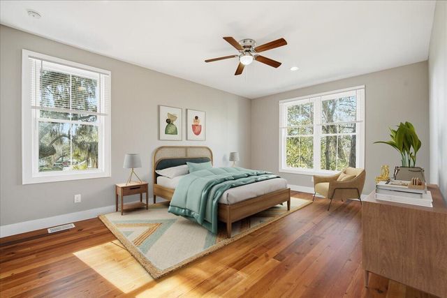 2003 Wharf Landing Court, North Charleston, SC 29418