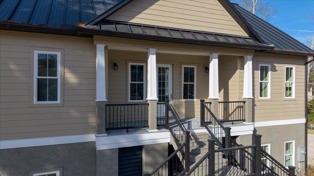 2003 Wharf Landing Court, North Charleston, SC 29418