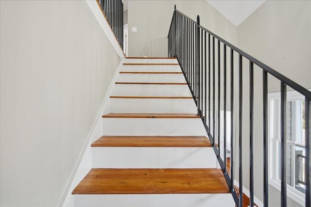 2003 Wharf Landing Court, North Charleston, SC 29418