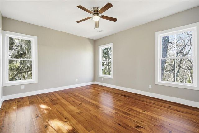 2003 Wharf Landing Court, North Charleston, SC 29418