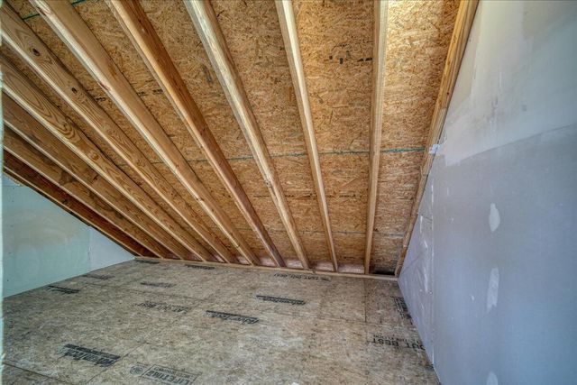 2003 Wharf Landing Court, North Charleston, SC 29418