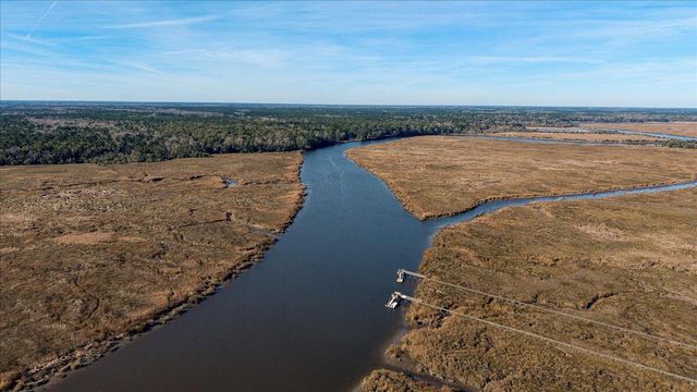 2003 Wharf Landing Court, North Charleston, SC 29418