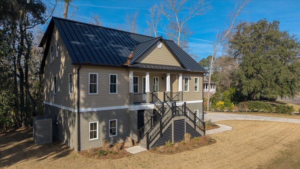 2003 Wharf Landing Court, North Charleston, SC 29418