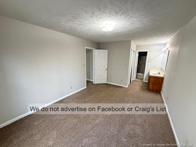 6855 Shawcross Lane, Fayetteville, NC 28314