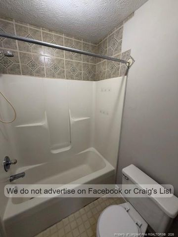 6855 Shawcross Lane, Fayetteville, NC 28314