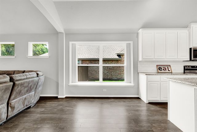 208 Rosemary Drive, Azle, TX 76020